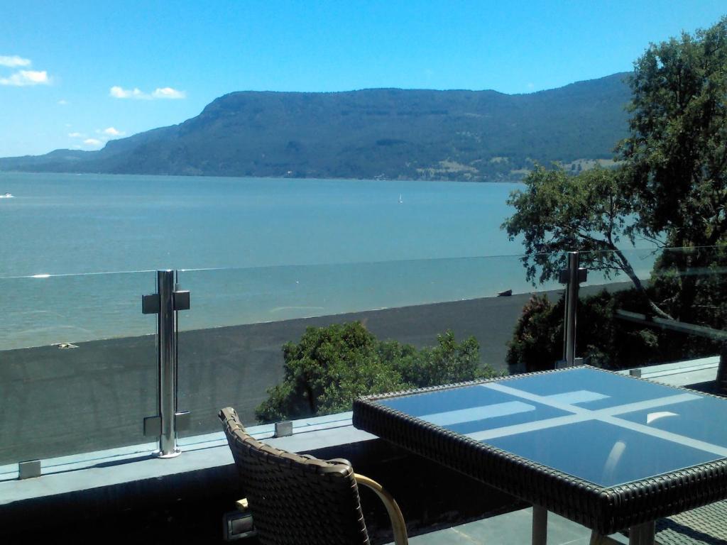 Hotel Playa Grande Suites Pucon Exterior photo