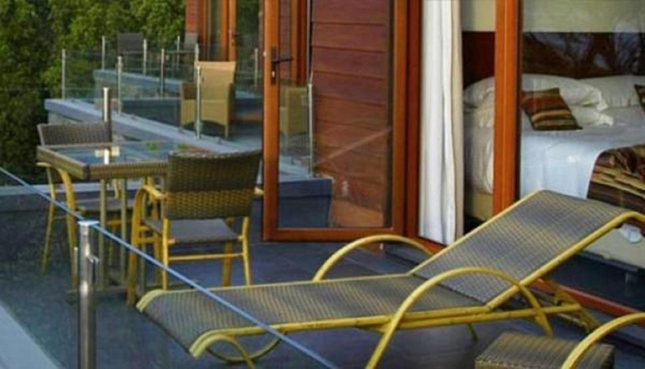 Hotel Playa Grande Suites Pucon Exterior photo