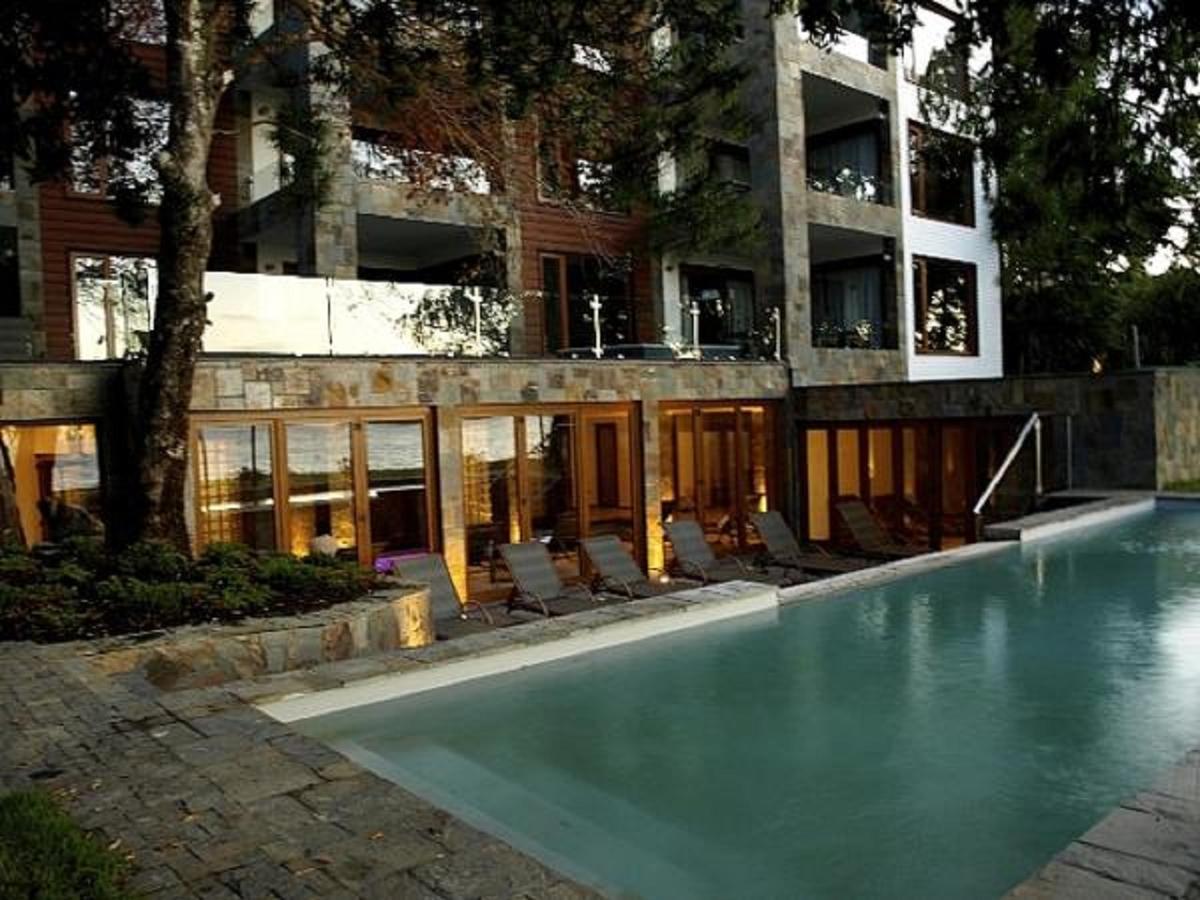Hotel Playa Grande Suites Pucon Exterior photo